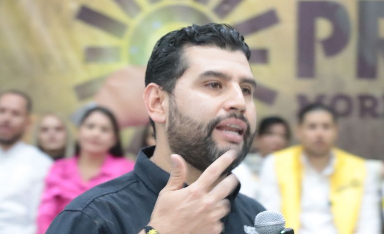 Desde Morelos, Octavio Ocampo llama al relanzamiento nacional del PRD