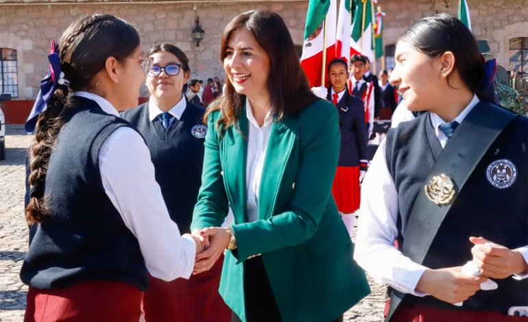 Se fortalece formación cívica en más de 11 mil planteles: Gabriela Molina