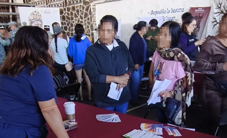 FGE acerca servicios de atención y asesoría jurídica a mujeres de Uruapan durante Feria del Bienestar
