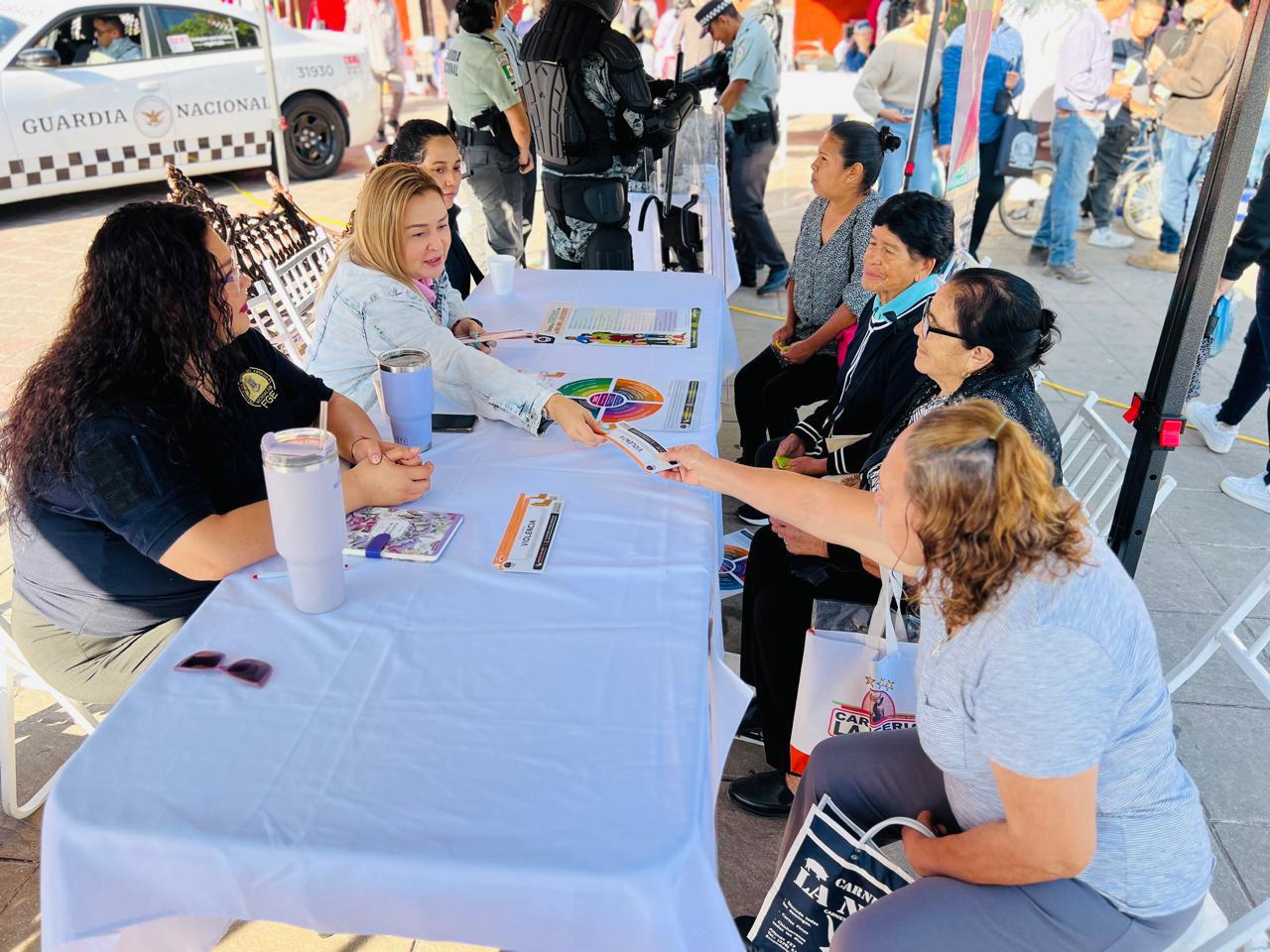 FGE promueve acceso a la justicia en la Feria del Bienestar de Ecuandureo