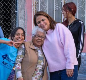 Fabiola Alanís dialoga con vecinas y vecinos de Morelia sobre avances de la 4T y comparte el Día de la Candelaria