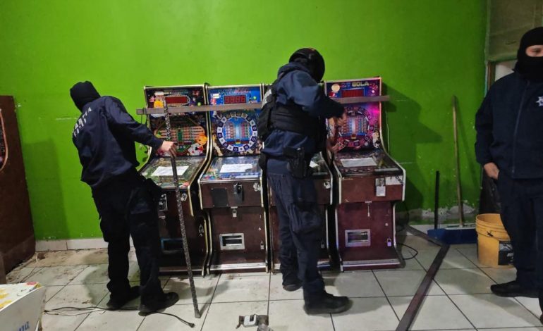 Aseguran FGE y SSP 107 máquinas tragamonedas; merman más de 1.4 mdp al crimen.