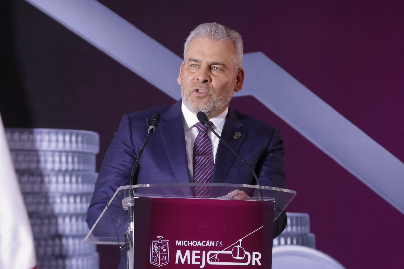 Fin a la cultura del endeudamiento en Michoacán; Bedolla celebra aprobación de reforma constitucional.