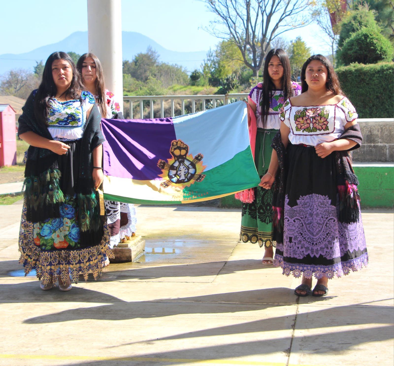 Más de 2 mil estudiantes Cecytem reciben clases de lenguas originarias.
