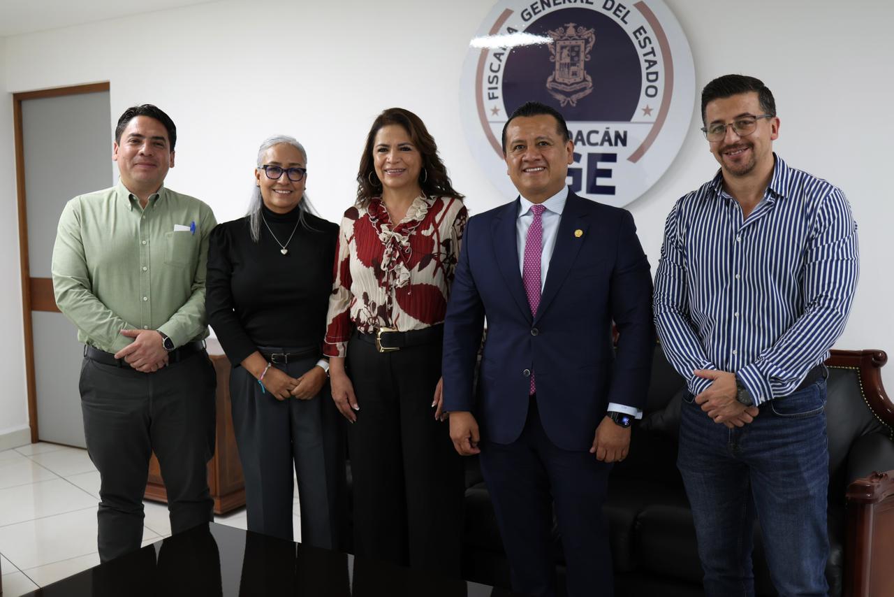 Fabiola Alanís se reúne con Fiscal Carlos Torres Piña y diputados locales para fortalecer Plan Michoacán por la Paz y la Justicia.