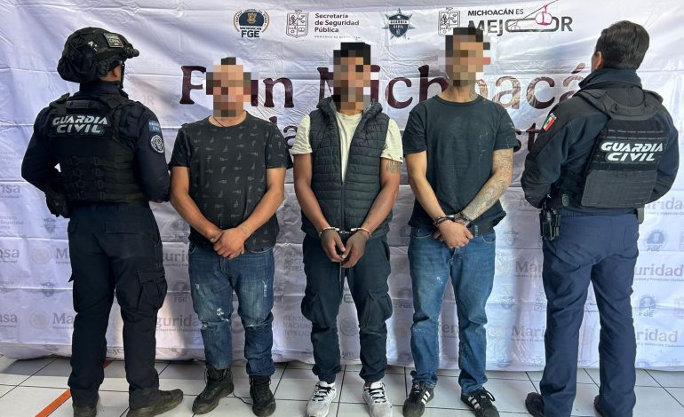 Operativos en Uruapan dejan 5 detenidos por posesión de droga y armas de fuego: SSP