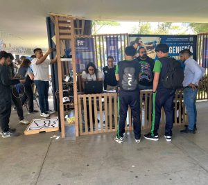 Estudiantes del Cecytem exploran opciones de educación superior en Exporienta