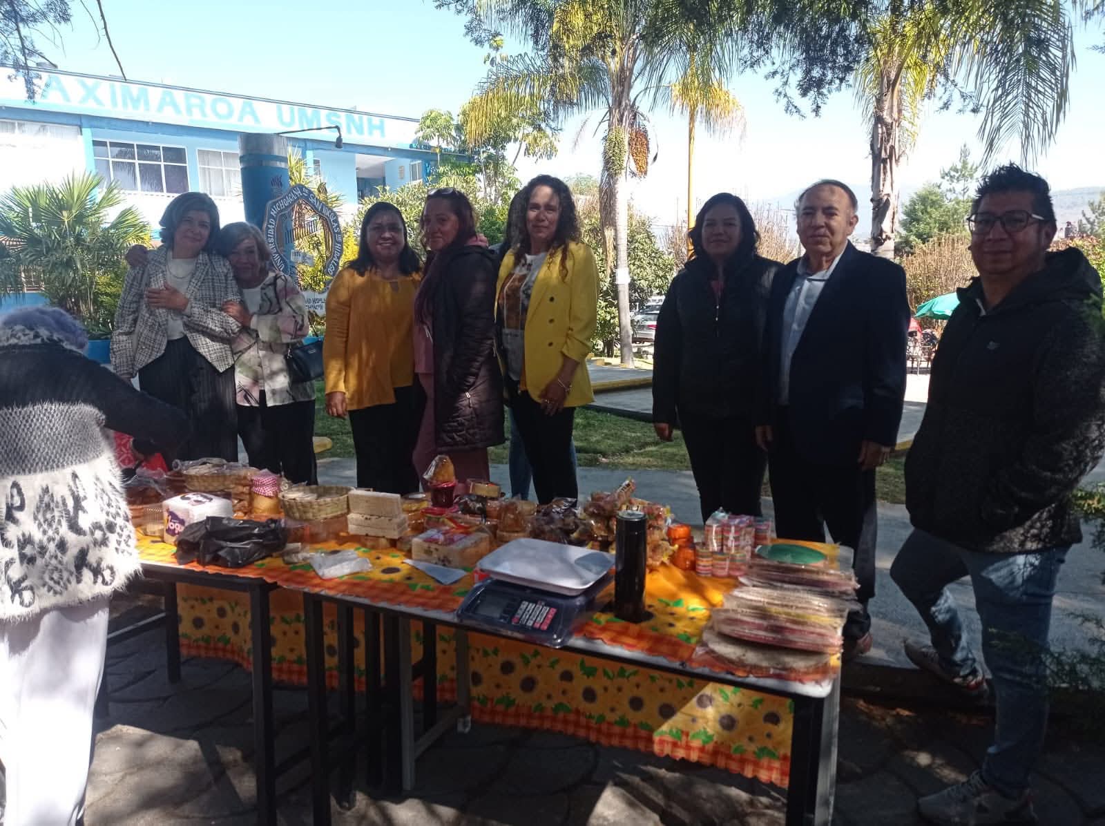 En prepa Taxi imparten la conferencia “La Feria de la Conserva y Ciudad Hidalgo”