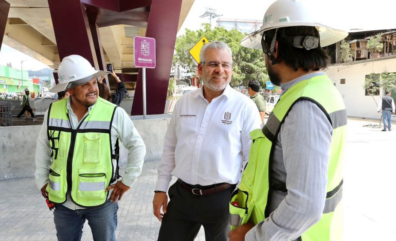 ¡En su recta final! Supervisa Bedolla últimos detalles del puente La Hielera, en Uruapan