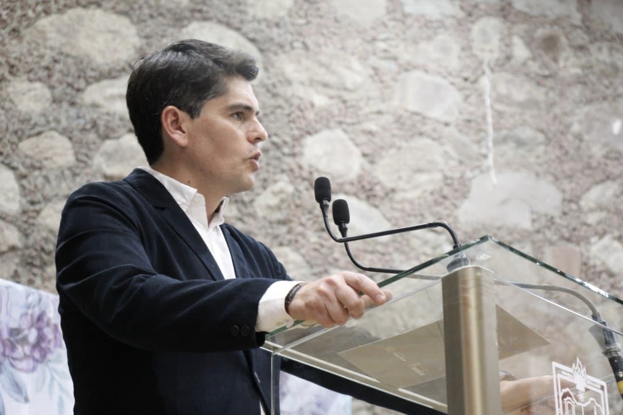 Se restablece la circulación en carreteras de Zitácuaro tras diálogo entre las partes