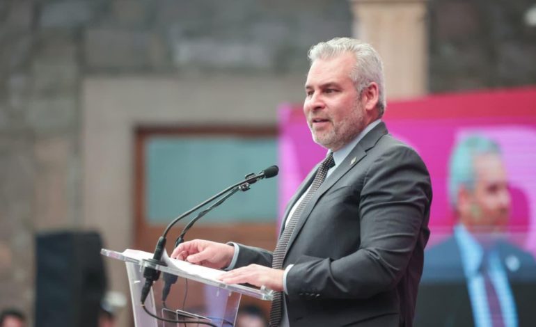 Cuentas claras en educación; transparencia y finanzas sanas dan a Michoacán calificación histórica: Bedolla