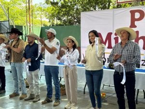 Conagua inaugura nueva red de agua potable en El Sabino, Uruapan