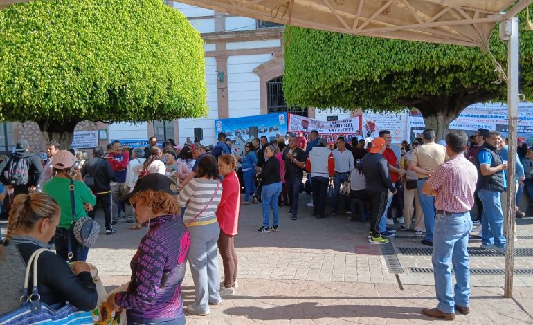 CNTE Región Zitácuaro exige abrogación de la Ley del ISSSTE y cumplimiento de acuerdos