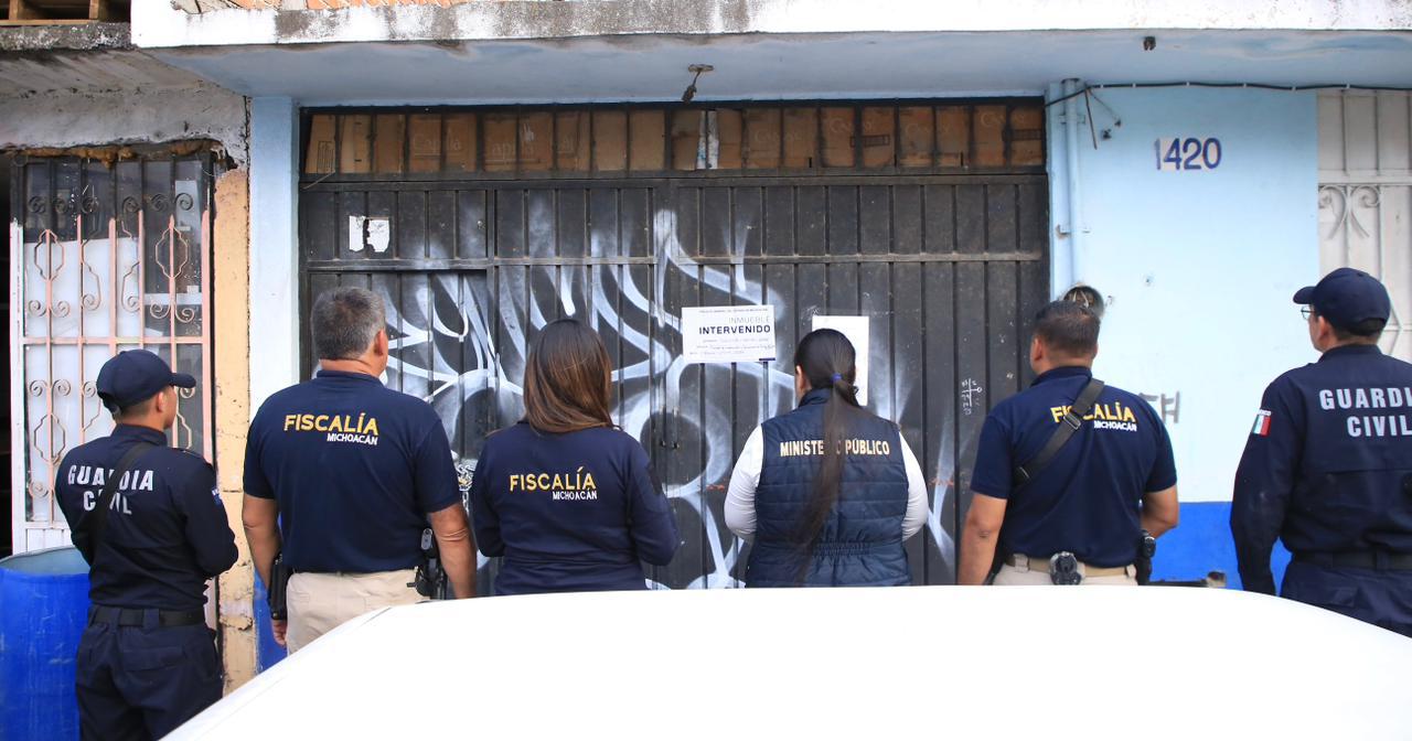 Rescata FGE a 21 animales que se encontraban en condiciones vulnerables en un domicilio de Morelia