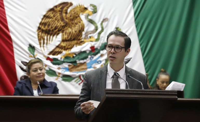 PVEM propone sancionar a padres que omitan evitar que sus hijos cometan delitos