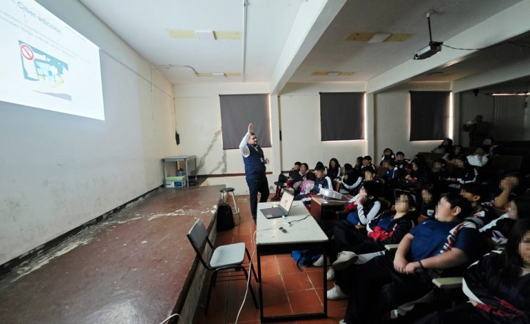 Fortalece FGE cultura de protección de datos personales en estudiantes de Morelia