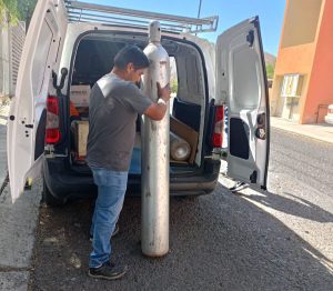 Ceac asegura y destruye contenedores de gas cloro en Tarímbaro