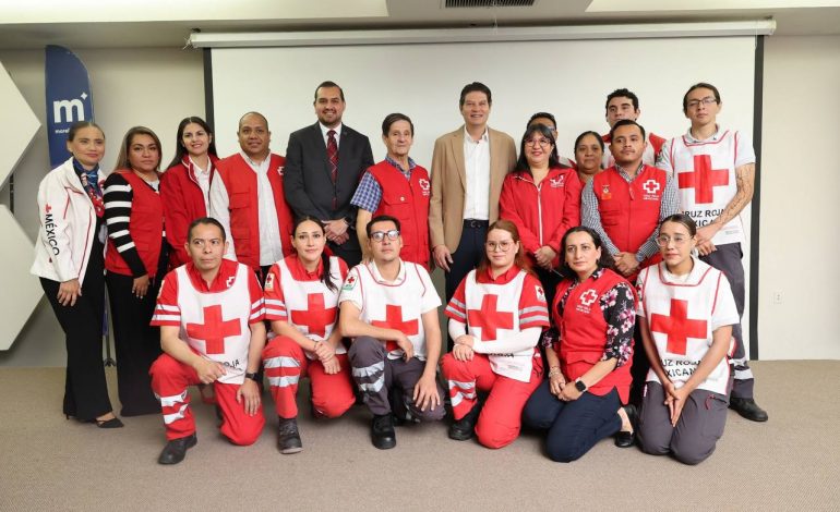 La salud no puede esperar, tenemos que organizarnos y resolver desde lo local: Alfonso Martínez