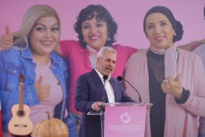 Fortalece Michoacán atención integral a más de 2 mil 900 mujeres con cáncer: Bedolla