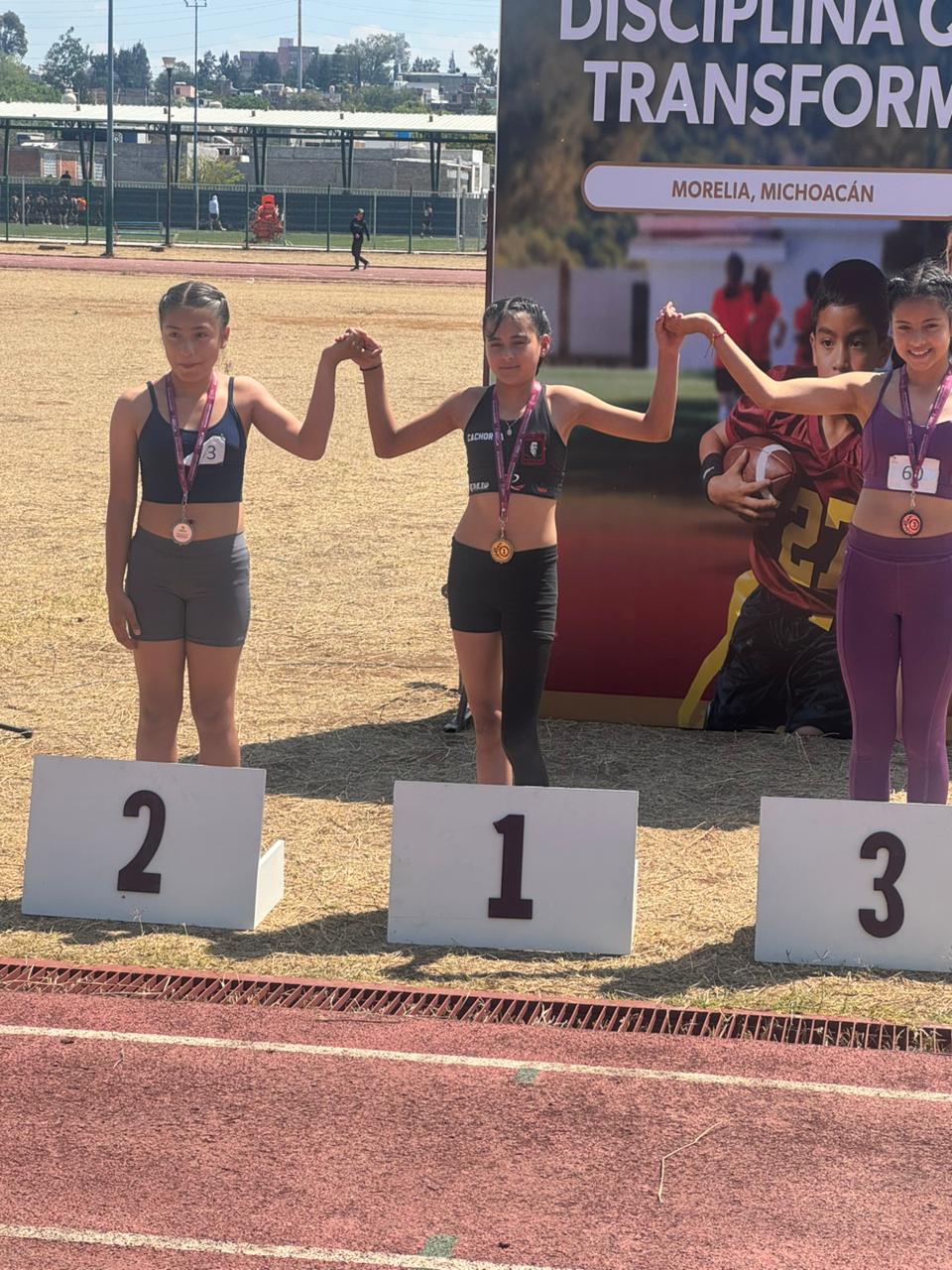Nelsy Simoneta Alcantar Marín obtuvo 1er. Lugar en Juegos Deportivos Escolares de la Educación Básica
