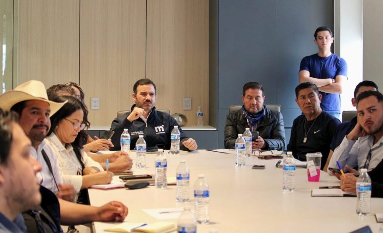 Yankel Benítez revisa reglas de operación de programas alimentarios de Morelia