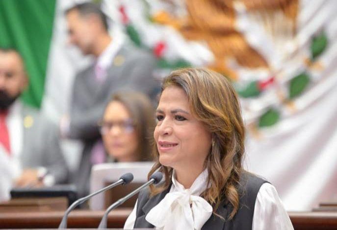 Fabiola Alanís propone reforma para perseguir de oficio el abuso sexual en Michoacán