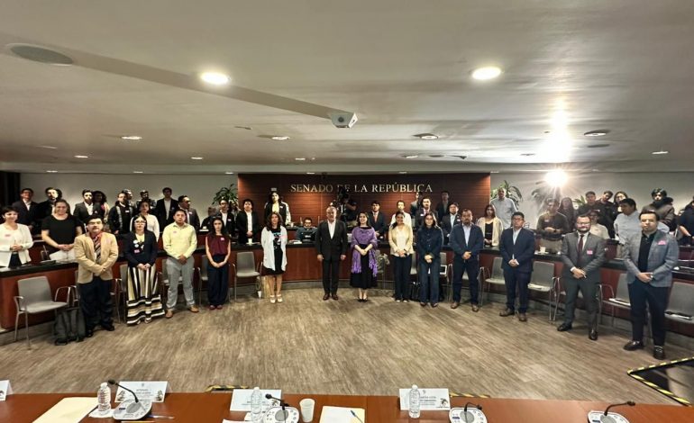 Impulsará Raúl Morón reforma para garantizar el «Uniforme Neutro» en México