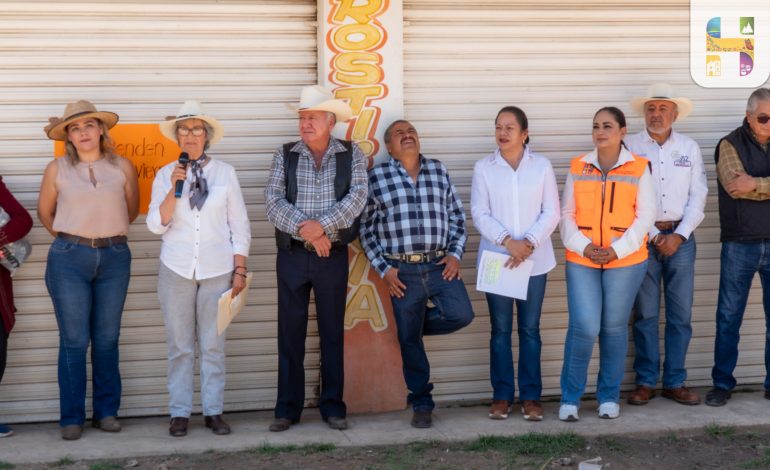 «Regidora Ilda Baca López impulsa orden e identidad en Pucuato con la aprobación de nomenclatura, luego de 25 años sin contar con este sistema».