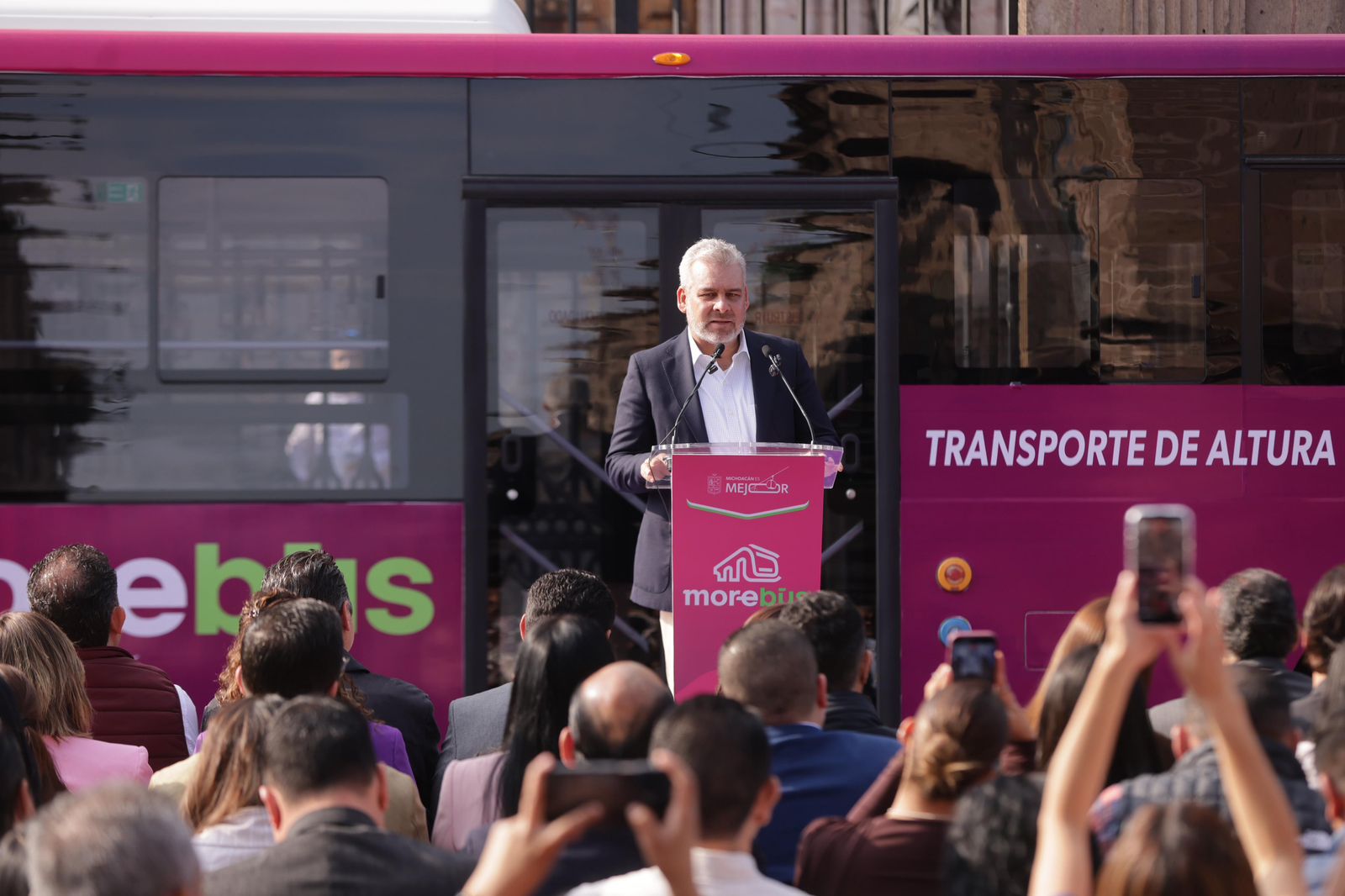 Morebús, un transporte de nivel internacional para Morelia bajo el modelo ONU-Habitat: Bedolla.