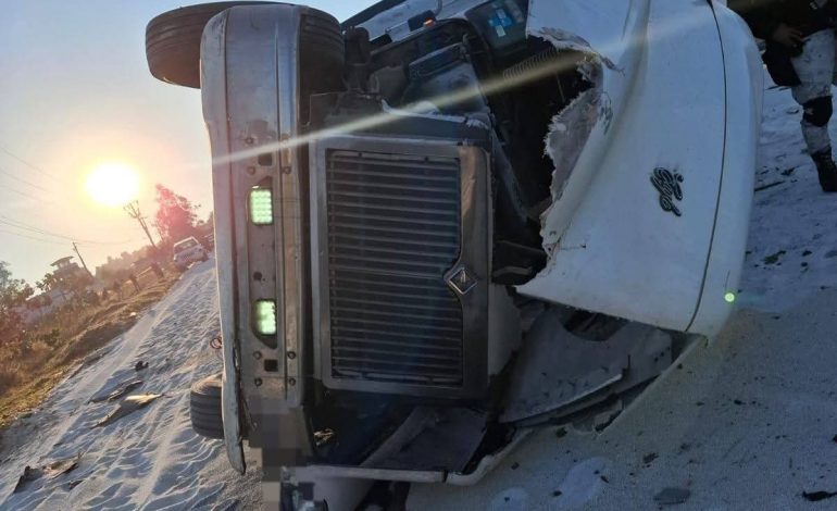🚨 Accidente múltiple en Zitácuaro deja cinco muertos y seis heridos sobre la carretera a Toluca 🚨