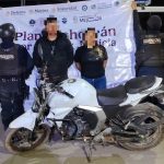 Refuerza SSP operatividad en Carapan; detenidas 2 personas, una de ellas presuntamente vinculada a un grupo criminal.