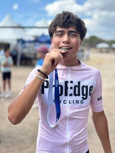 CiudadHidalgense Santiago Tinajero Márquez triunfa en la primera fecha del Serial Nacional UCMEX de MTB en Aguascalientes.