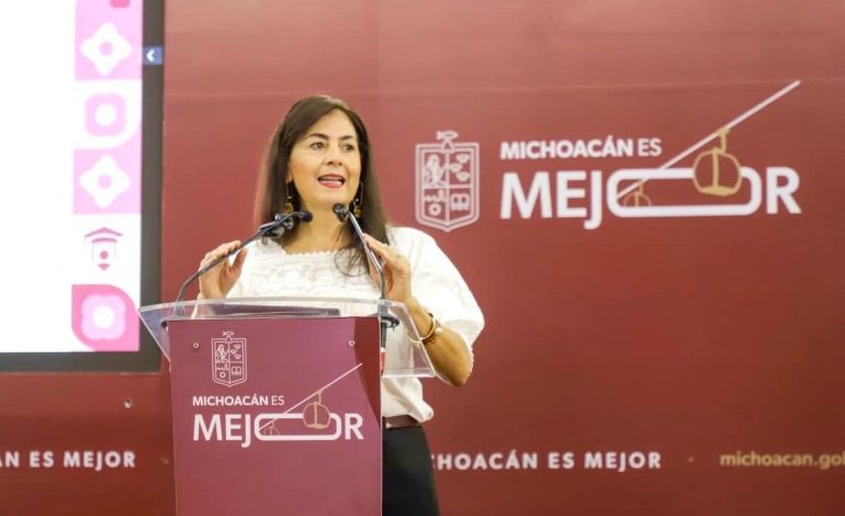 Casi 6 mil mdp para becas: Gabriela Molina