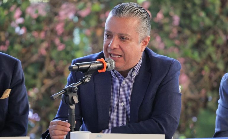 UMSNH cuenta con presupuesto histórico por parte del Gobierno de Michoacán: Luis Navarro