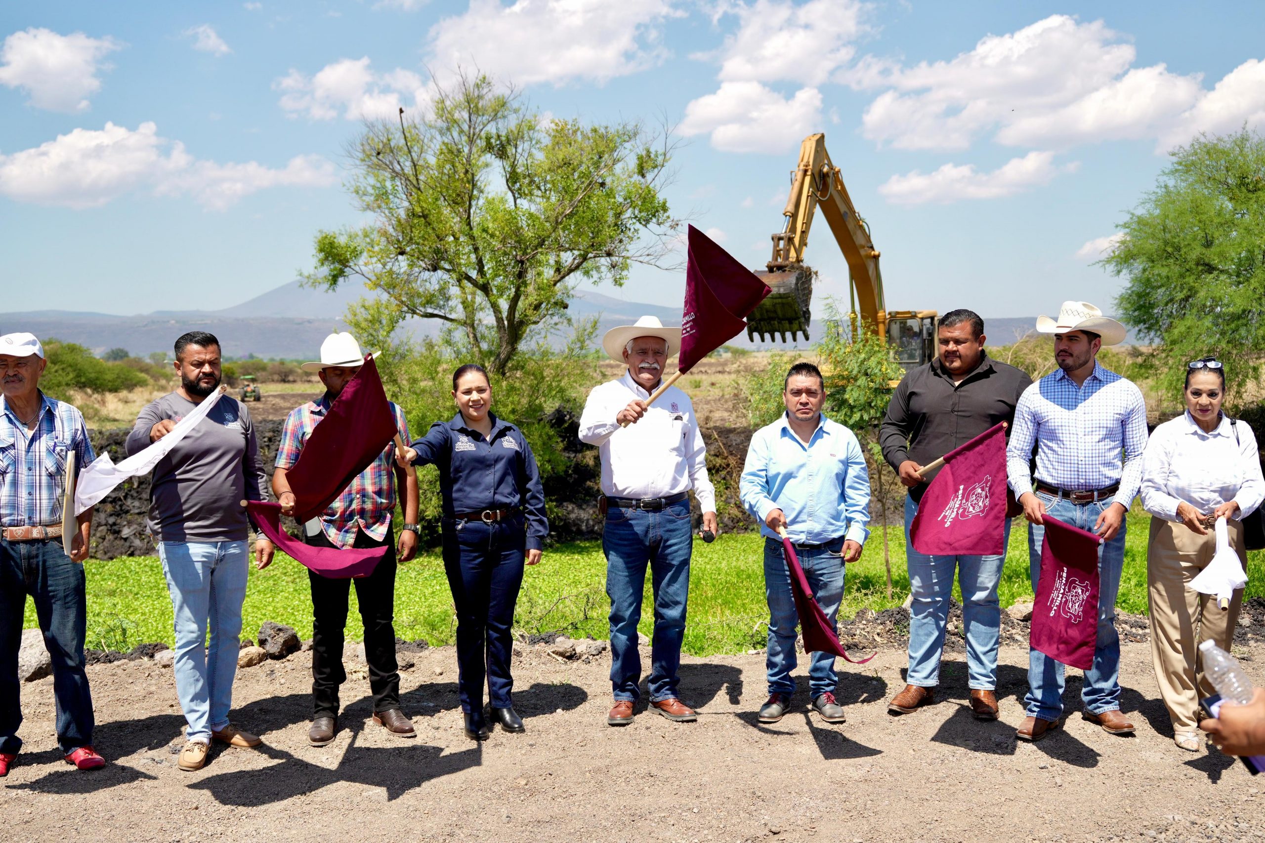 Rehabilitación del dren Penjamillo garantiza la producción de sorgo y maíz: Sader
