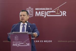 Heroísmo estudiantil y acción institucional permitieron contención inmediata en caso Lázaro Cárdenas: Carlos Torres Piña