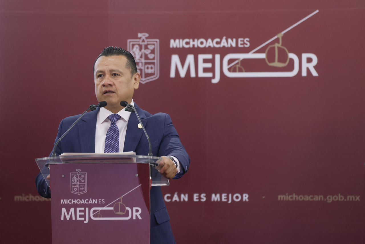 Heroísmo estudiantil y acción institucional permitieron contención inmediata en caso Lázaro Cárdenas: Carlos Torres Piña