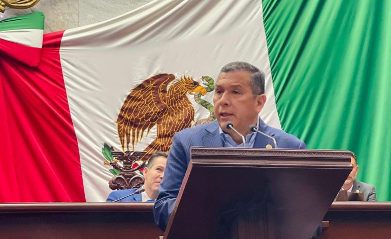 Juan Carlos Barragán anuncia iniciativa para garantizar que DAP se utilice para mejorar servicio de alumbrado en municipios