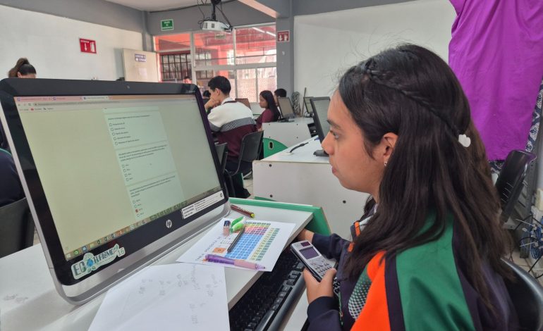 Estudiantes del Cecytem buscan pase a la Jornada Académica Nacional