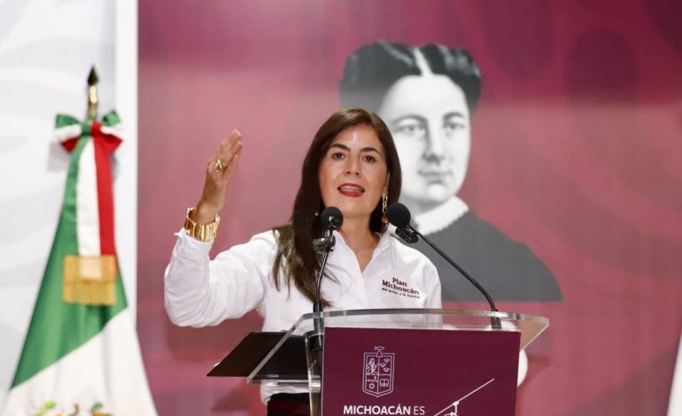 Becas para estudiantes, sin precedente: Gabriela Molina