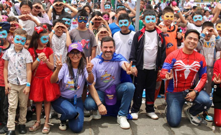 Festejo del DIF Morelia llegó a Santiago Undameo y Tenencia Morelos