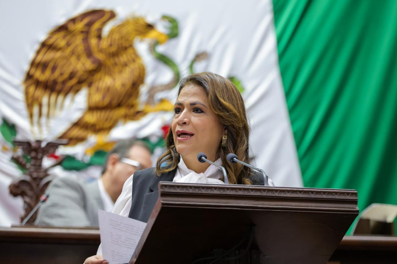 Fabiola Alanís reconoce inversión histórica en educación, clave para la transformación de Michoacán
