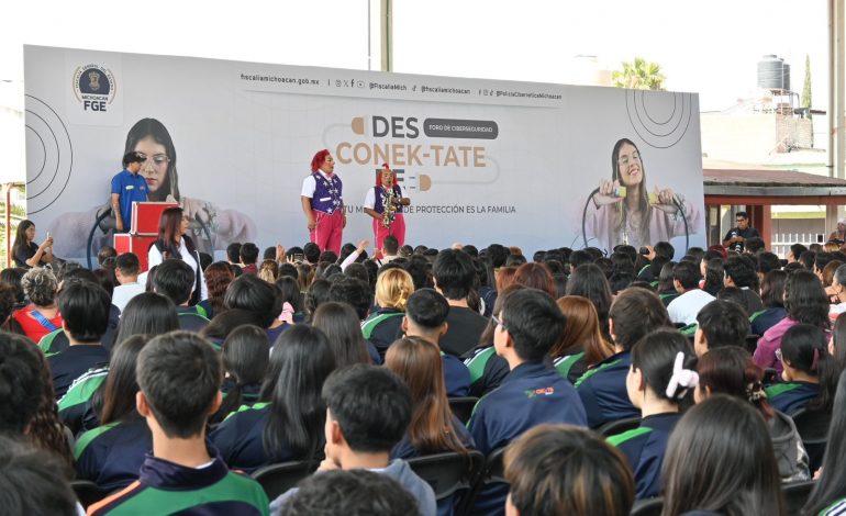 Comunidad escolar del Cecytem participa en foro de ciberseguridad