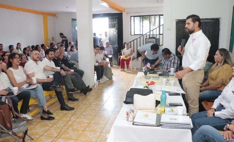 Octavio Ocampo llama desde Puruándiro a cerrar filas y construir una alternativa para Michoacán.