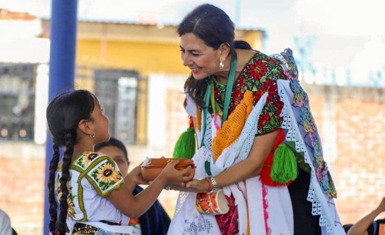 Gabriela Molina impulsa cultura de la paz en Michoacán