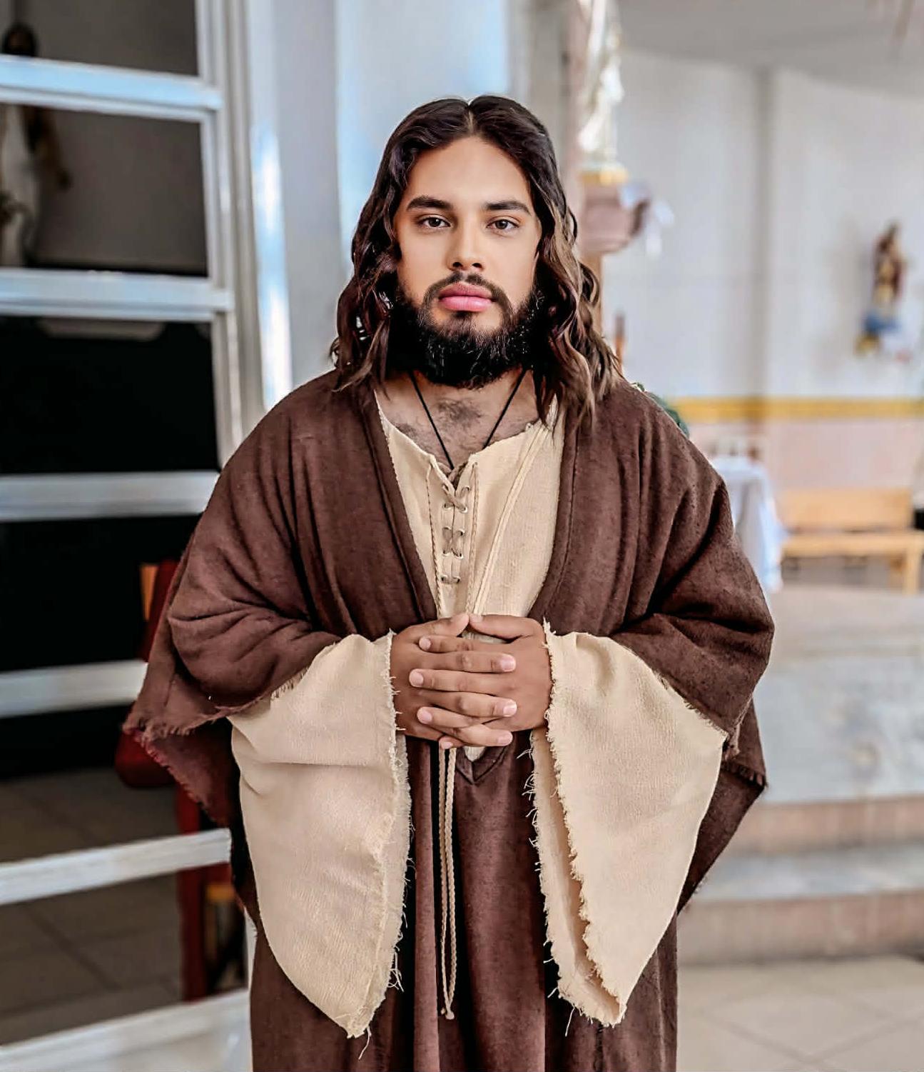 Todo listo en parroquias para la representación de la Pasión y Muerte de Jesús