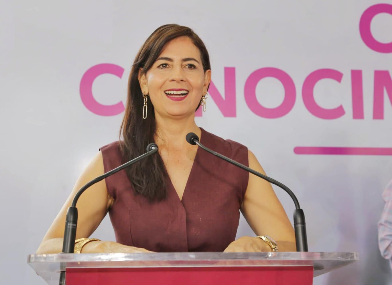 Este lunes regresan a clases más de un millón de estudiantes: Gabriela Molina.