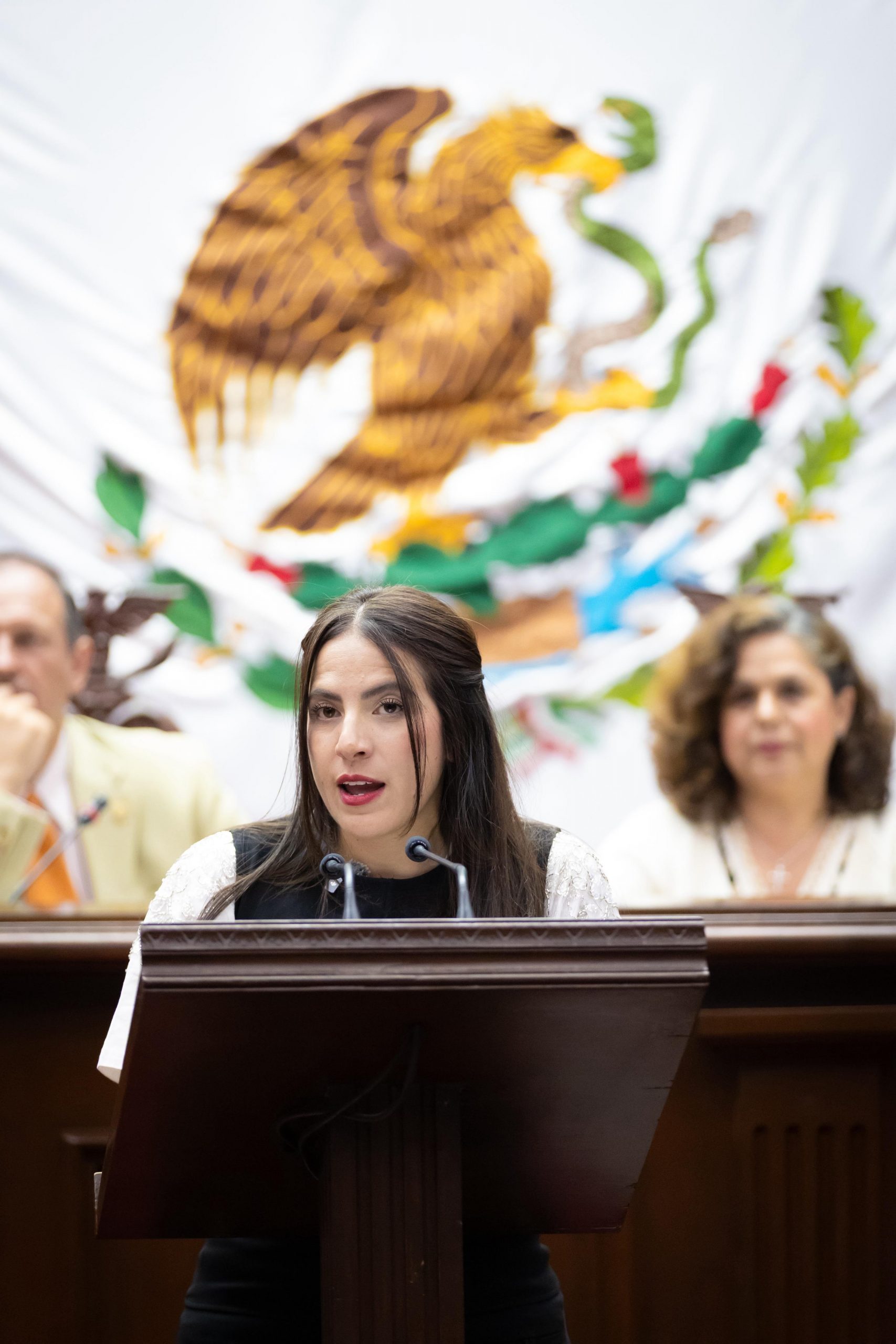 Giulianna Bugarini propone reforma que frene decisiones ambientales irresponsables.