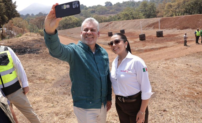 Inaugura Bedolla centro de residuos en Ario; fuente ingresos para municipio y recolectores.