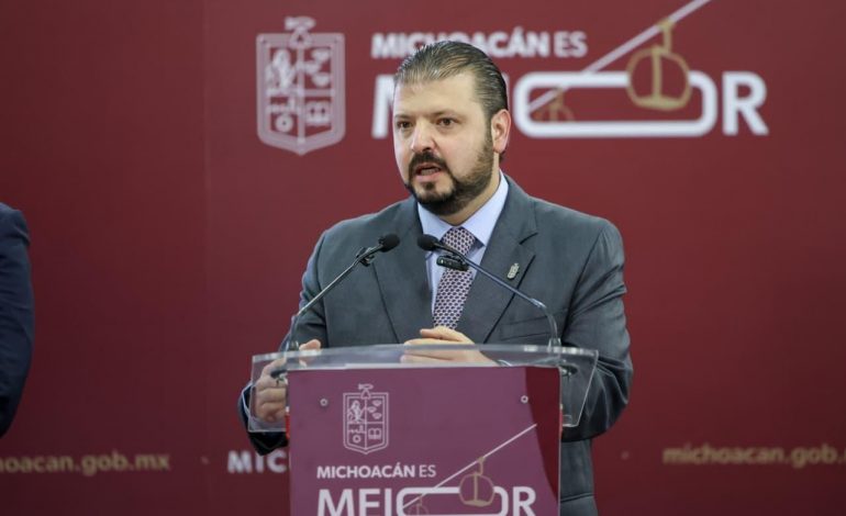 Llama Raúl Zepeda al diálogo para destrabar huelga en la Universidad Michoacana.